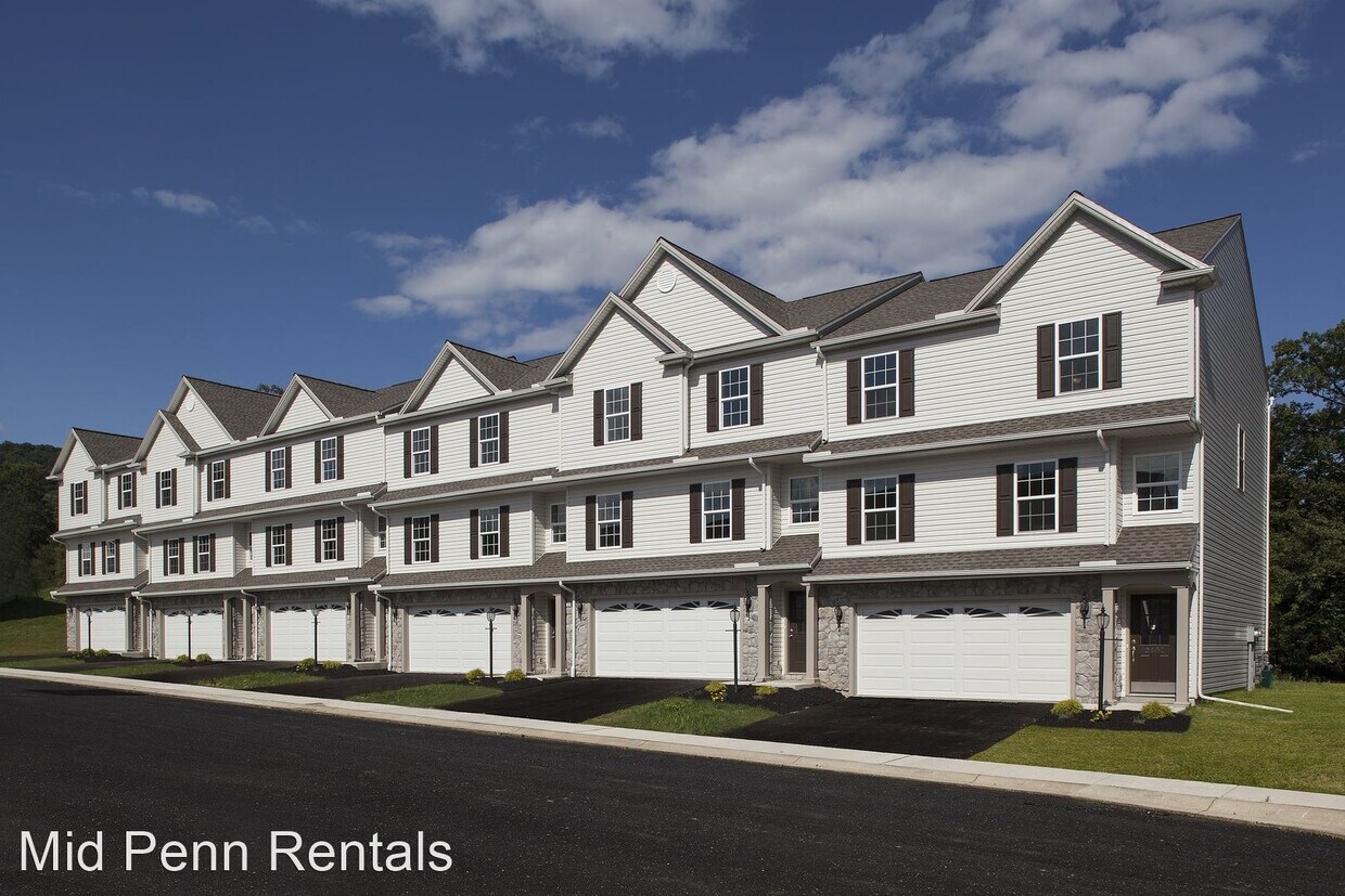 Primary Photo - 3 br, 2.5 bath House - 2415 Newtown Drive 38B