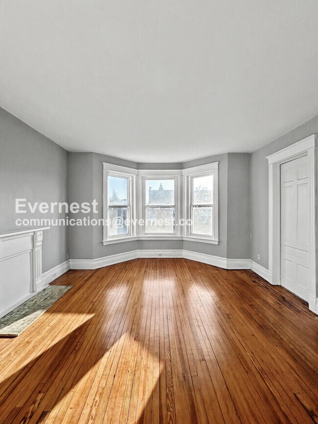 Foto del edificio - 2034 W Grace St