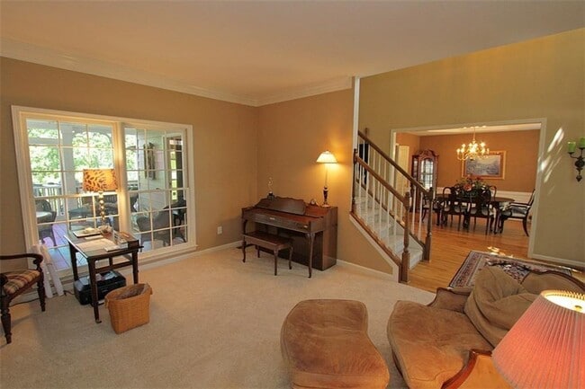 Foto del edificio - 10930 Donamere Dr