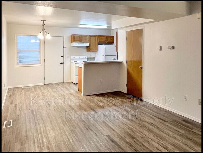 Foto del edificio - 252 Elbridge St E