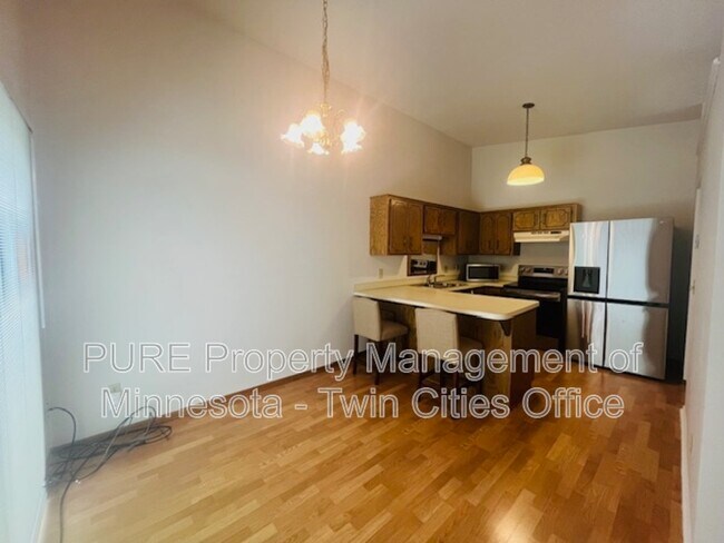 Foto del edificio - 2307 Mailand Rd E