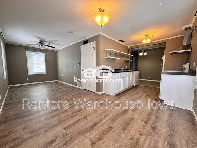 Foto del edificio - 716 N 8th Ave E