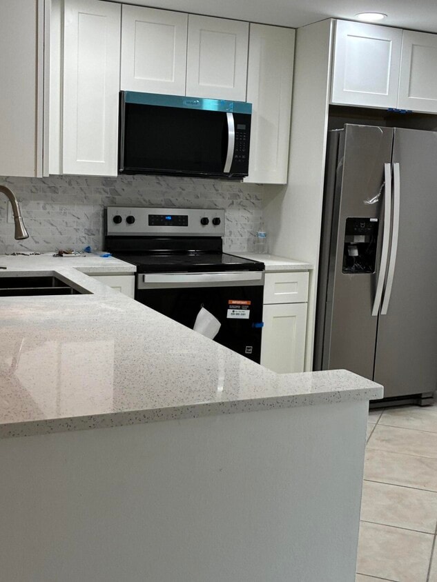 Foto del edificio - 2615 NE 3rd Ct