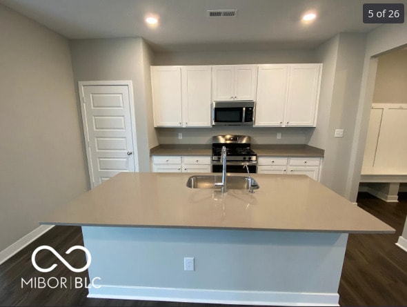 Building Photo - 17131 Seaboard Pl