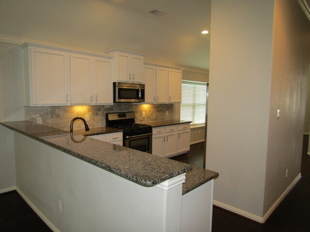 Building Photo - 3902 Quiet Pines Ct