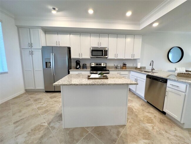 Foto del edificio - 14061 Heritage Landing Blvd
