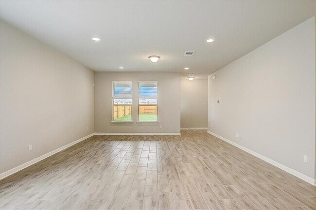 Foto del edificio - 108 Peruvian Ln