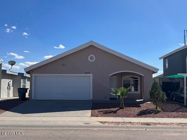 Foto principal - 14032 Tierra Leona Dr