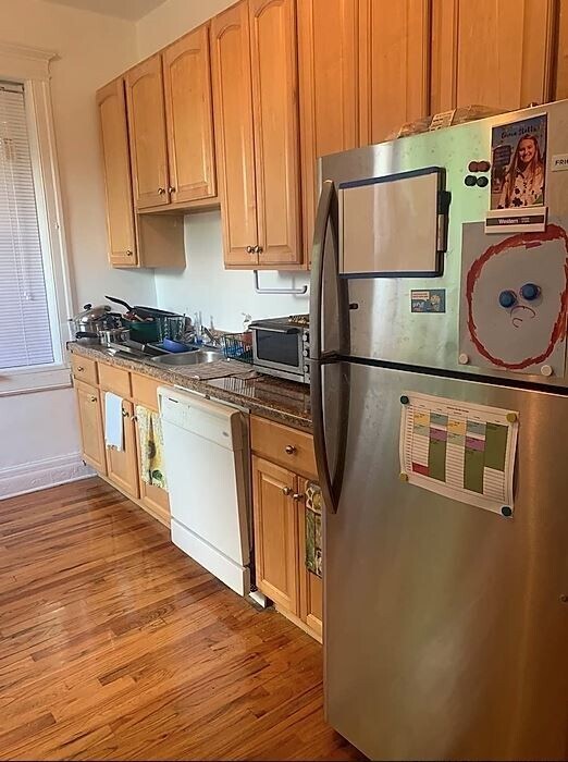 Foto del edificio - 2545 N Seminary Ave