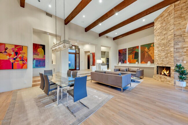 Building Photo - 5784 E Quartz Mountain Rd