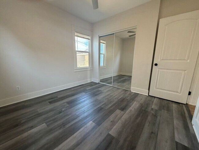 Foto del edificio - Charming Imperial Beach Home Minutes from the Coast