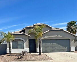 Building Photo - 33889 N Barbara Dr