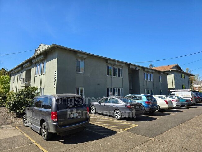 Foto del edificio - 355 SW 10th St