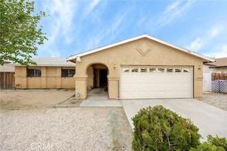 Building Photo - 10415 Buckboard Cir