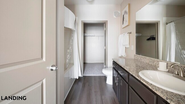 Foto del edificio - 1200 Brookwood Dr