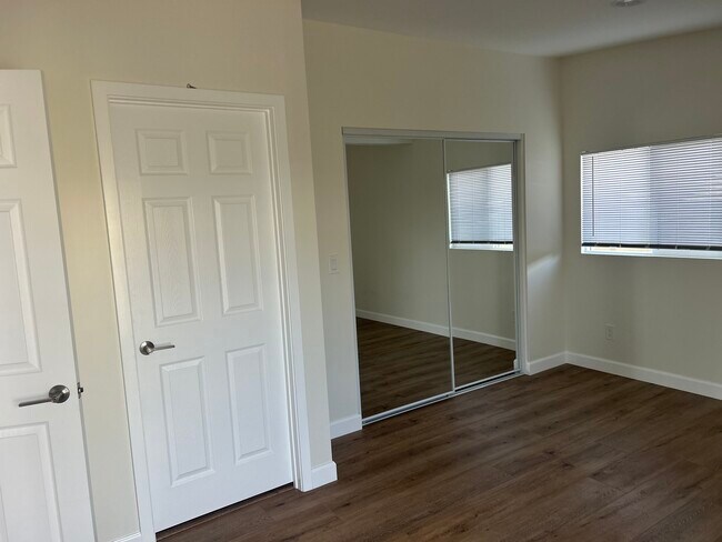 Foto del edificio - 8418 Stewart and Gray Rd