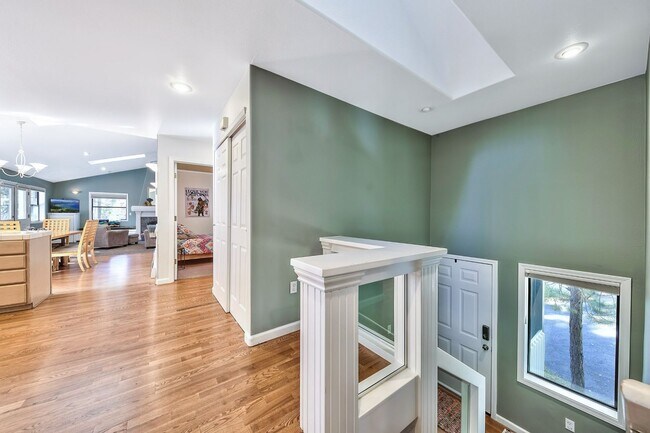 Building Photo - 8862 Minnow Ave
