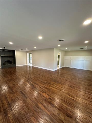 Foto del edificio - 104 Kingswood Dr