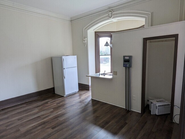 Foto del edificio - 334 Campbell St