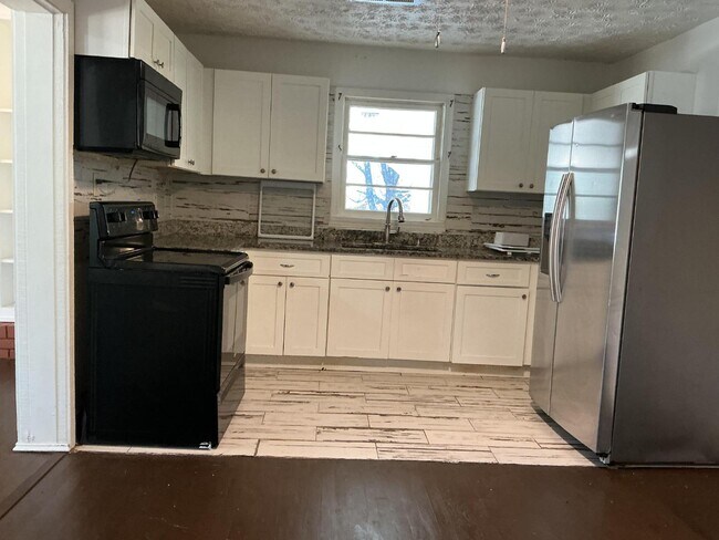 Foto del edificio - 2165 Rosebud Rd