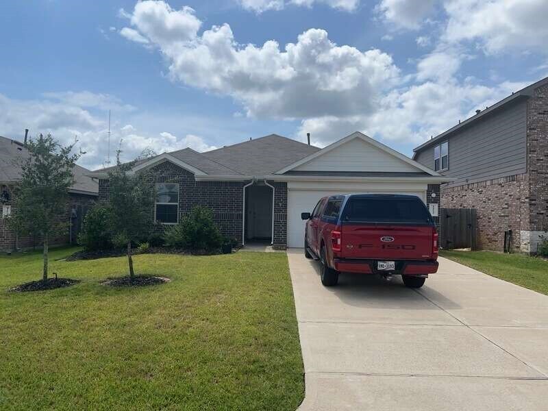 Foto principal - 14537 Montclair Way