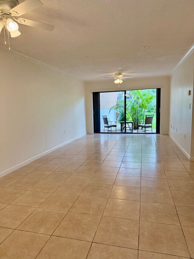 Foto del edificio - 8261 SW 128th St