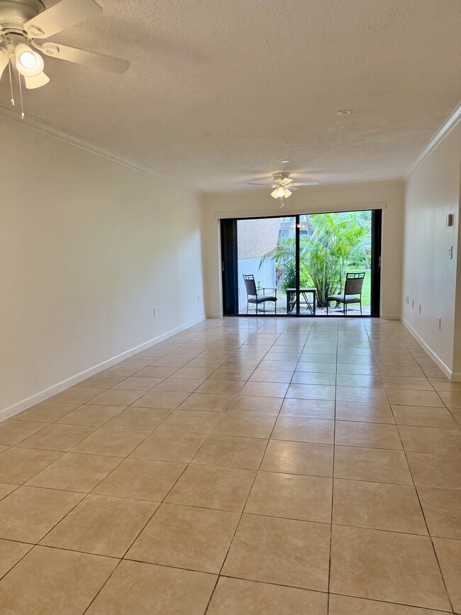 Building Photo - 8261 SW 128th St