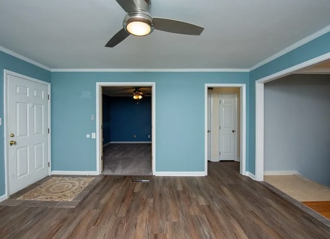 Building Photo - 4704 Lawndale Dr