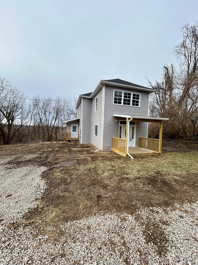 Foto del edificio - 1423 Mitchell Ave