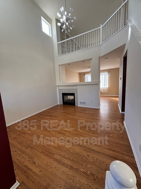 Building Photo - 10108 W 13th St