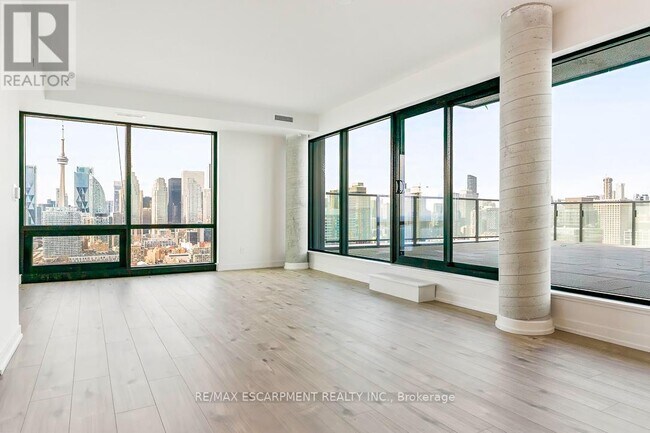 Photo du bâtiment - 35 Parliament St