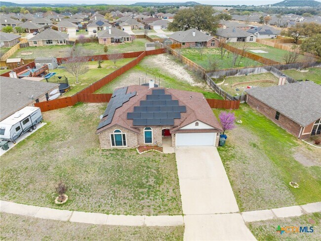 Building Photo - 2509 Isabelle Dr