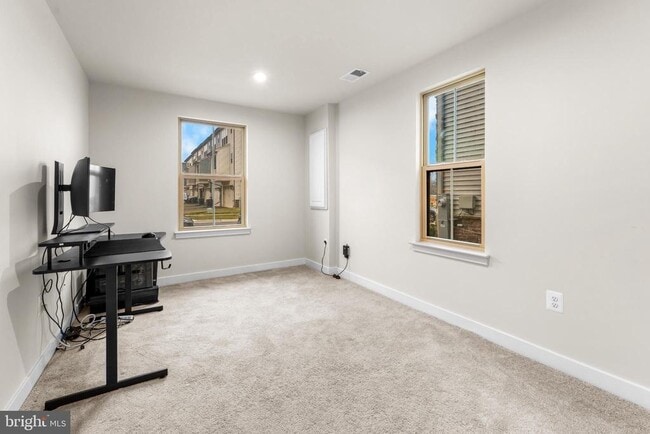 Foto del edificio - 117 Hawlings River Rd