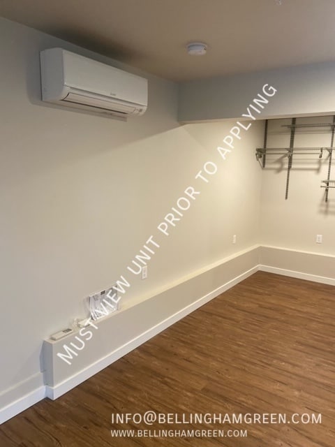 Building Photo - Studio Apartment - All utilities included