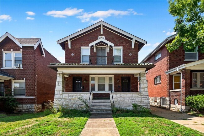 Foto del edificio - 5032 Chippewa St