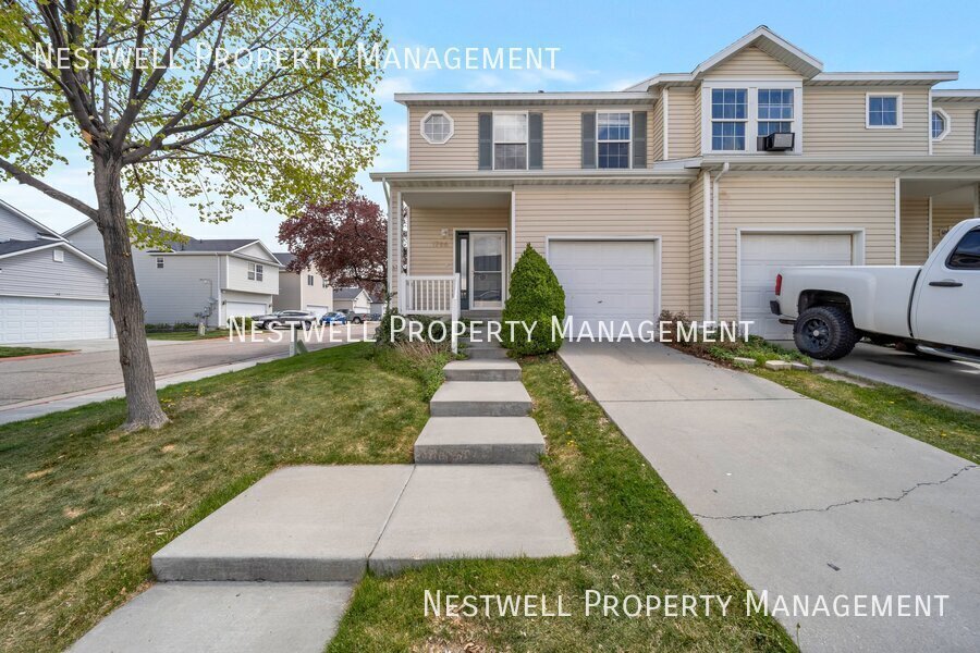 Foto principal - 1786 Banks St