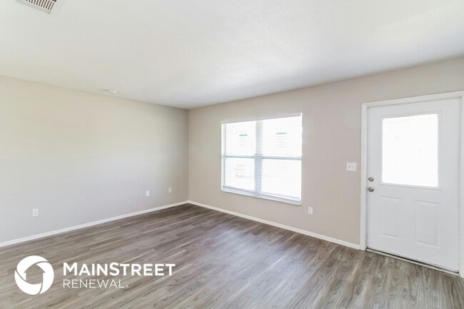Building Photo - 5142 Escalante Dr