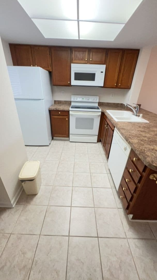 Building Photo - 1101 2nd Ave N