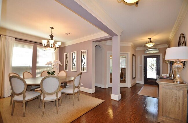 Building Photo - 28114 Rebecca Meadow Fall Ln