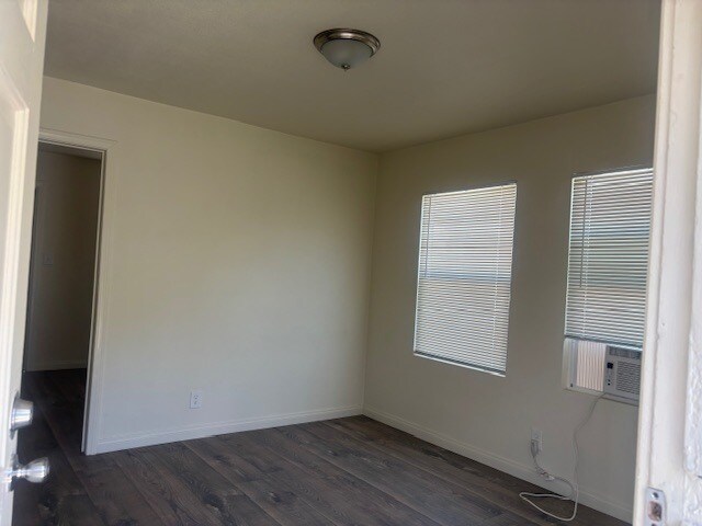 Foto del edificio - 12810 Telephone Ave