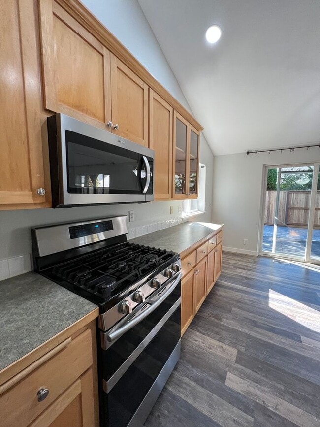 Building Photo - 5980 Kistler Ln