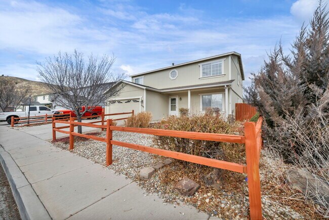 Building Photo - 17795 Oakview Ct