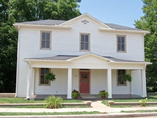 Primary Photo - 202 5th St