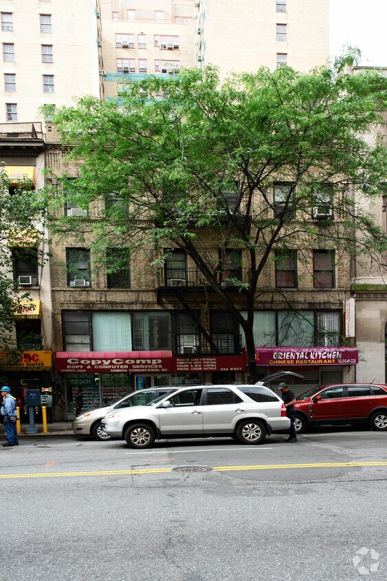 Foto principal - 234-236 E 23rd St