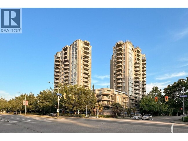 Building Photo - 7080 St Albans Rd