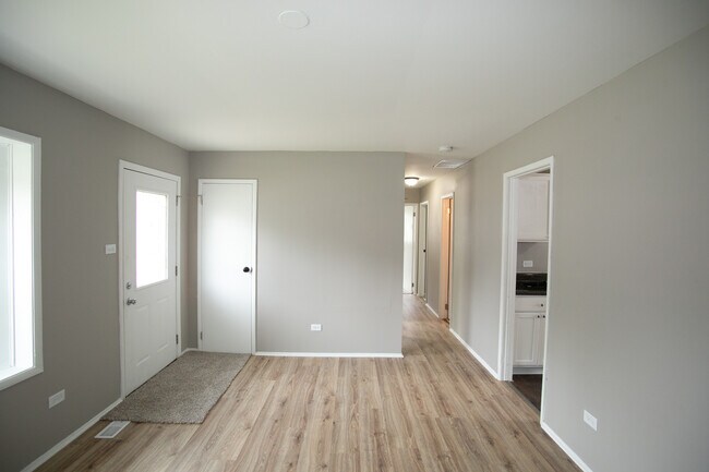 Building Photo - 22139 Belmont Rd