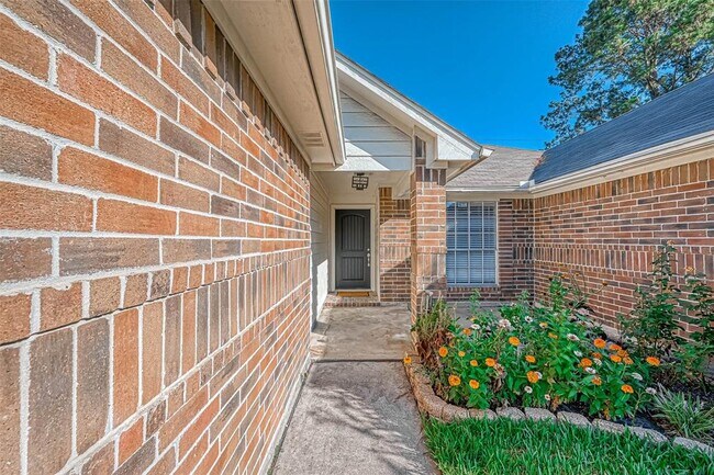 Foto del edificio - 14410 Cypress Meadow Dr
