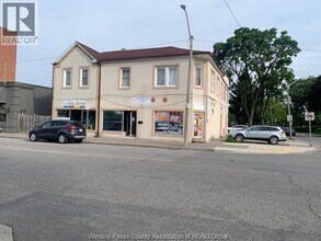 Building Photo - 1006 Windsor Ave