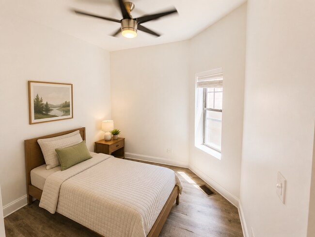Foto del edificio - 2991 N Lawndale Ave