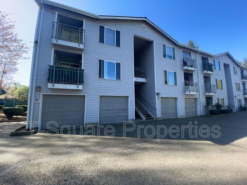 Primary Photo - 7041 S 116th Pl